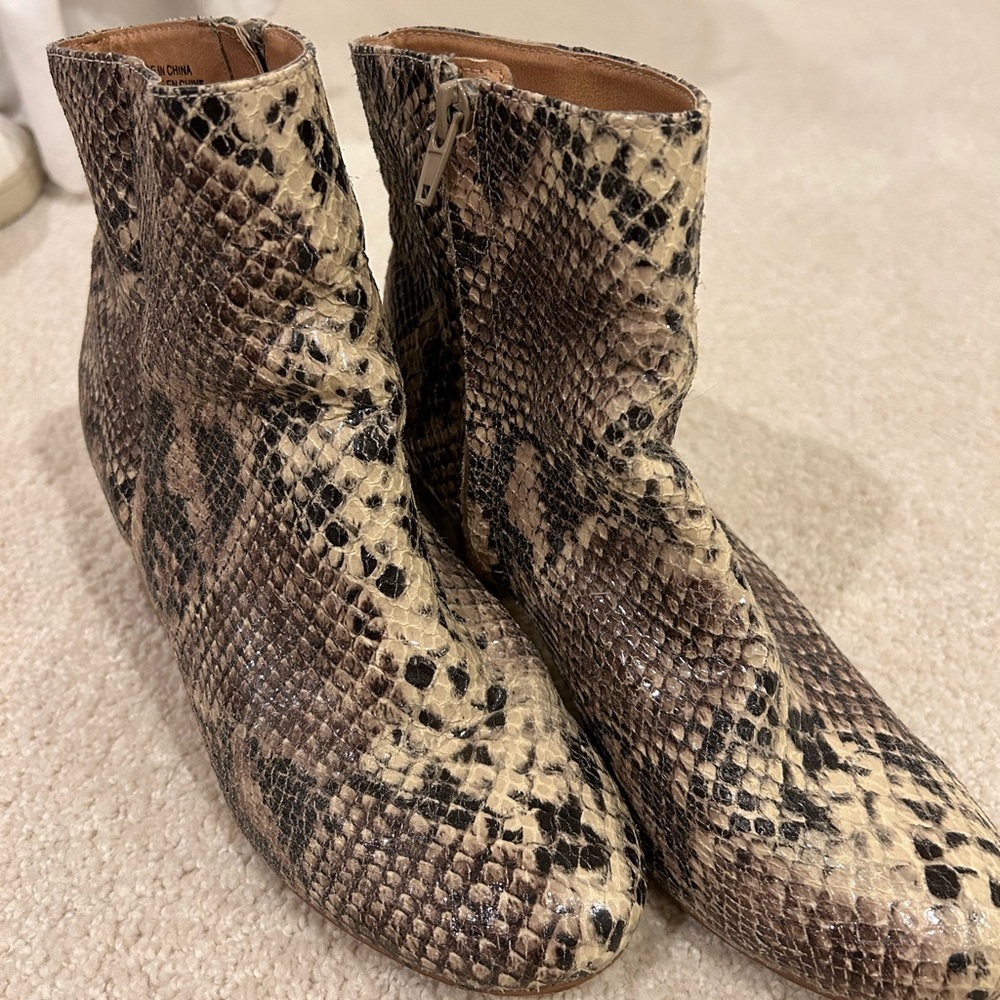 FREE PEOPLE SNAKESKIN BOOTS